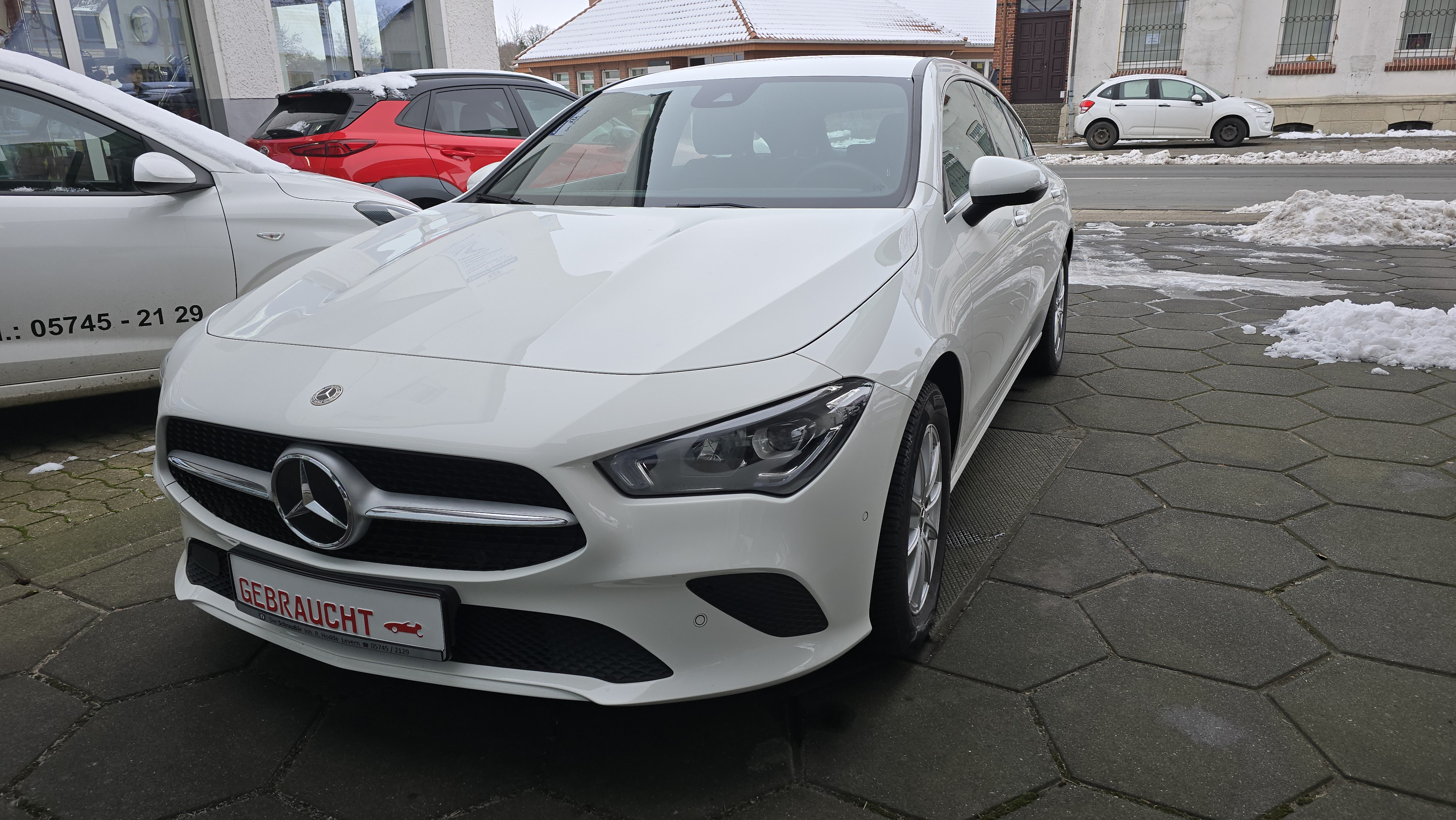 Mercedes-Benz CLA 180 d Shooting Brake +AHK+ LED High Performance+